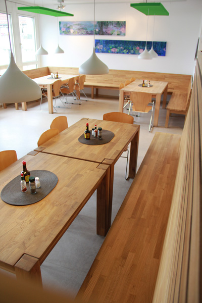 die Cafeteria die Cafeteria